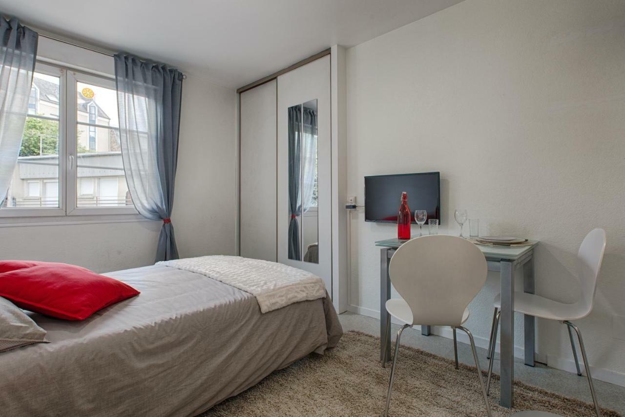 Studio Cosy + Hyper-Centre + Netflix Saint-Lo Luaran gambar
